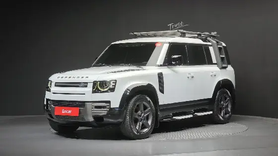 2021 Land Rover Defender 110 P300 X-Dynamic SE
