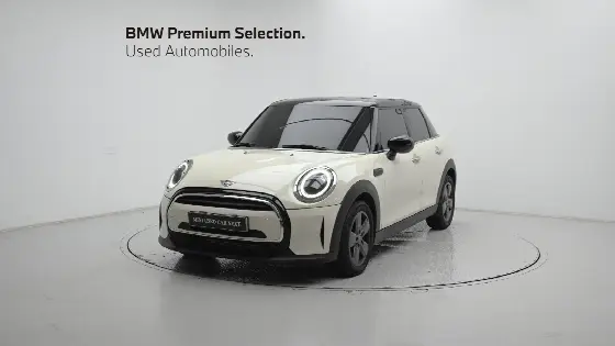2022 Mini Cooper 5Door Classic