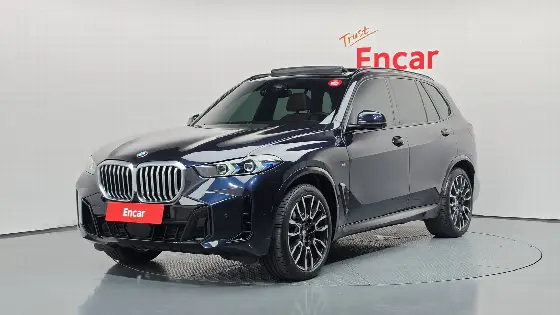 2023 BMW X5 xDrive 40i M Sport