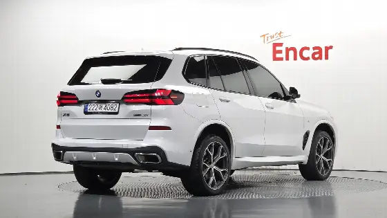 2024 BMW X5 xDrive 40i M Sport