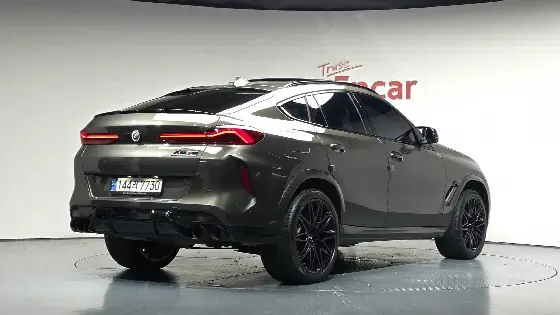 2023 BMW X6M 4.4 Competition