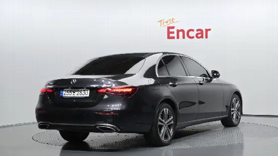 2021 Mercedes-Benz E-Class E350 4MATIC Avantgarde