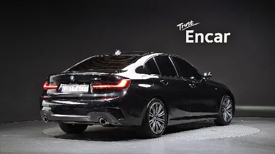 2020 BMW 3-Series 320i M Sport