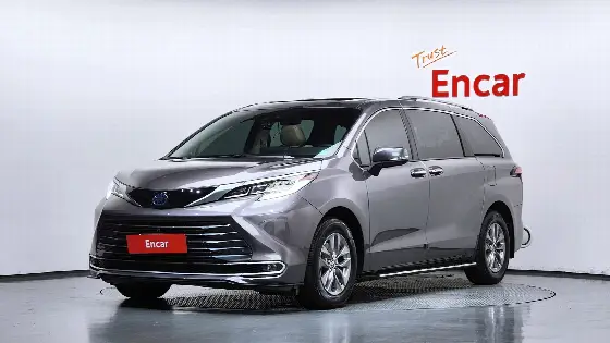 2023 Toyota Sienna 2.5 Hybrid AWD