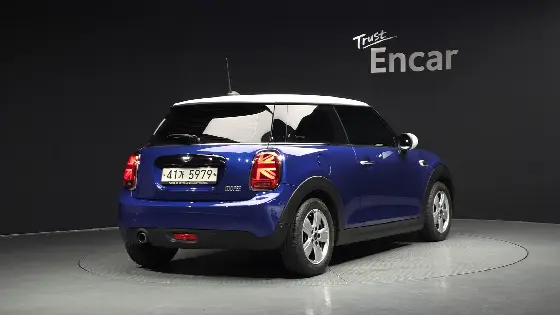 2019 Mini Cooper Standard