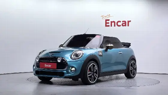 2016 Mini Cooper Convertible Standard