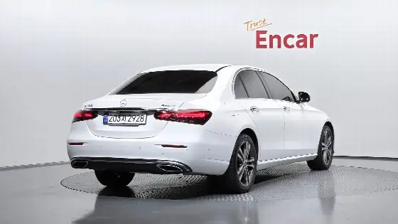 2021 Mercedes-Benz E-Class E350 4MATIC Avantgarde