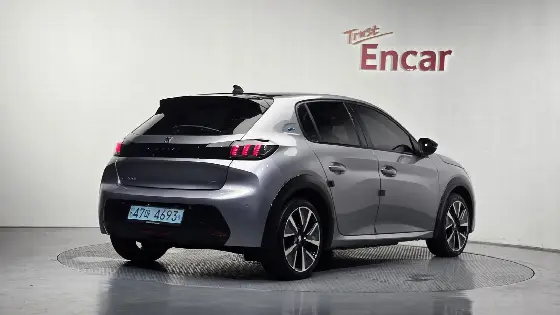 2022 Peugeot 208 GT
