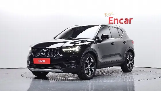 2021 Volvo XC40 B4 Inscription