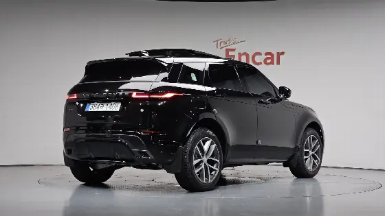 2026 Land Rover Range Rover Evoque P250 Dynamic SE