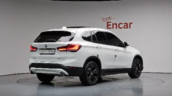 2019 BMW X1 xDrive 20i Advantage