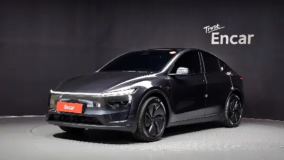 2026 Tesla Model Y Premium Long Range AWD