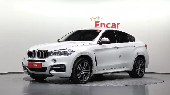 2016 BMW X6 M50d