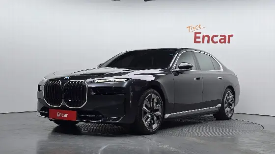2023 BMW i7 xDrive 60 Design Pure Excellence