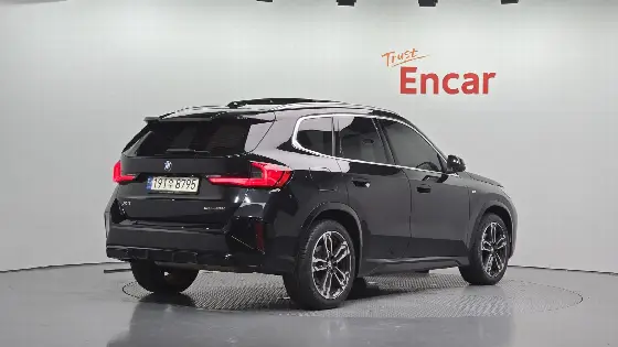 2023 BMW X1 sDrive 20i M Sport