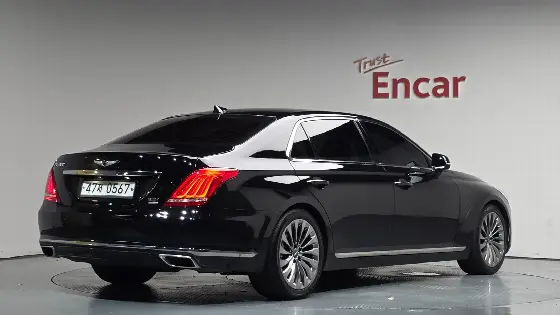 2016 Genesis EQ900 3.3 T-GDI AWD