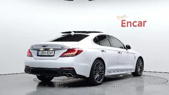 2018 Genesis G70 2.0T