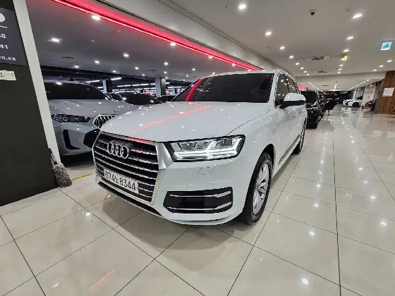 2019 Audi Q7 45 TFSI Quattro