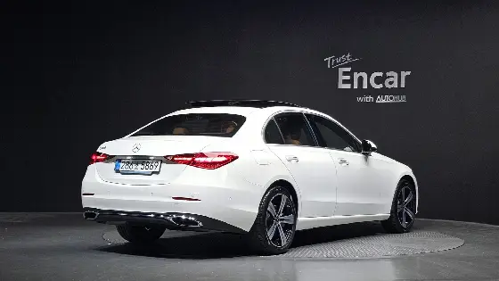 2026 Mercedes-Benz C-Class C200 Avantgarde