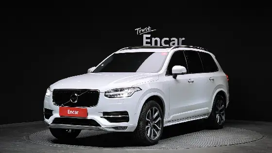 2019 Volvo XC90 D5 Momentum