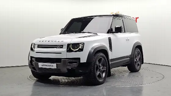 2024 Land Rover Defender 90 D250 X-Dynamic SE